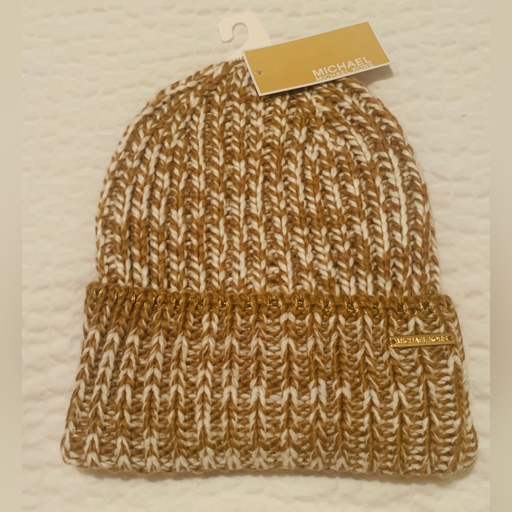 MICHAEL KORS Gold 
Metallic Stripe Ribbed Marled Cuff  Beanie Hat. ONE SIZE .